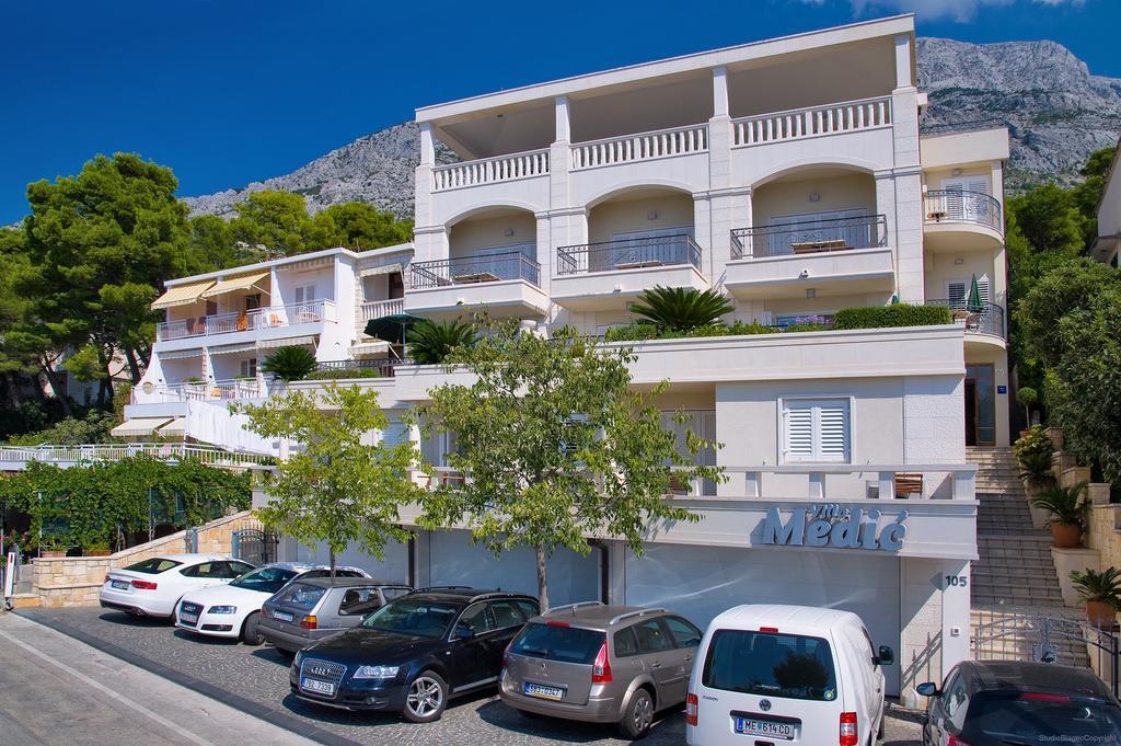 Apartments Villa Medic Brela Esterno foto
